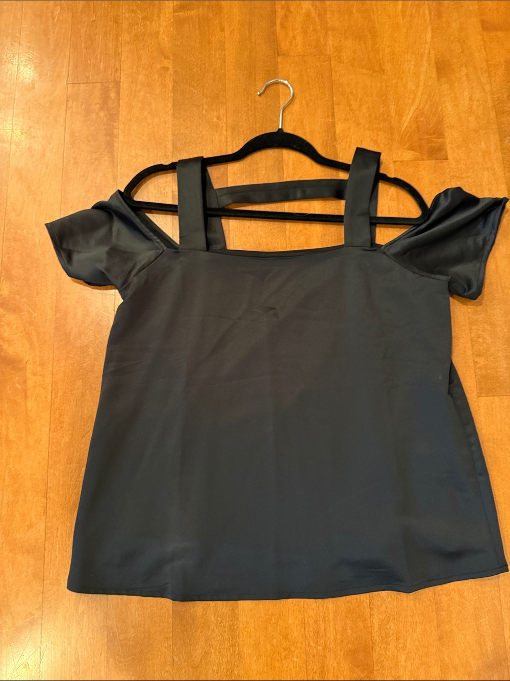 Black Cold-Shoulder Square-Neck Women's Top